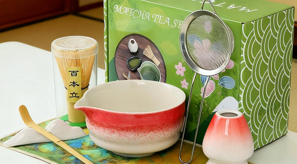 魅力あふれる日本文化、茶道とは？正しい作法やおもてなしの心を学ぼう
