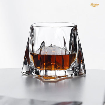 ガラス ウイスキーグラス コップ 透明 おしゃれ 日本酒 ウイスキー 焼酎 カクテル対応 来客用 日常使い シンプル プレゼント ギフトにも最適