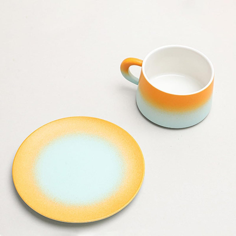 コーヒーカップ 陶器 ソーサー セット セラミック カップアンドソーサー 大容量 ティーカップ 電子レンジ 食洗機対応 コーヒー 珈琲 お茶 ティー 高級 レトロ おしゃれ ソーサー付き 自宅用 カフェ食器 喫茶店 業務用 結婚祝い ギフト 330ml ギフトボックス包装付き グラデーショングリーンブラック KFB09