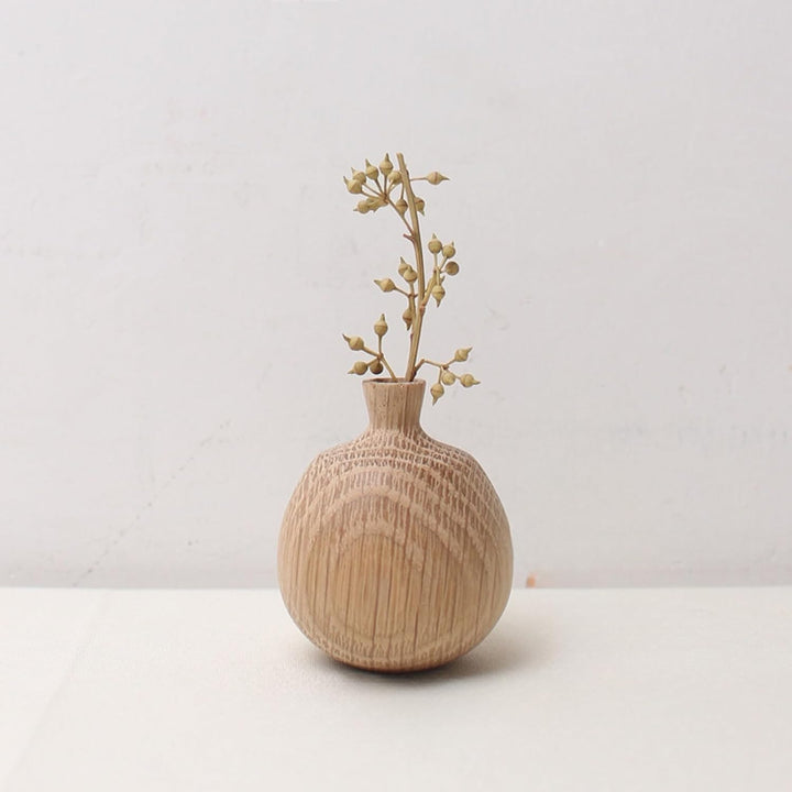 花瓶02(穴直径5mm、4.5*5.5cm)