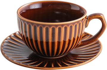 コーヒーカップ 陶器 ソーサー セット セラミック カップアンドソーサー 大容量 ティーカップ 電子レンジ 食洗機対応 コーヒー 珈琲 お茶 ティー 高級 レトロ おしゃれ ソーサー付き 自宅用 カフェ食器 喫茶店 業務用 結婚祝い ギフト 300ml キャラメル色 KFB01N