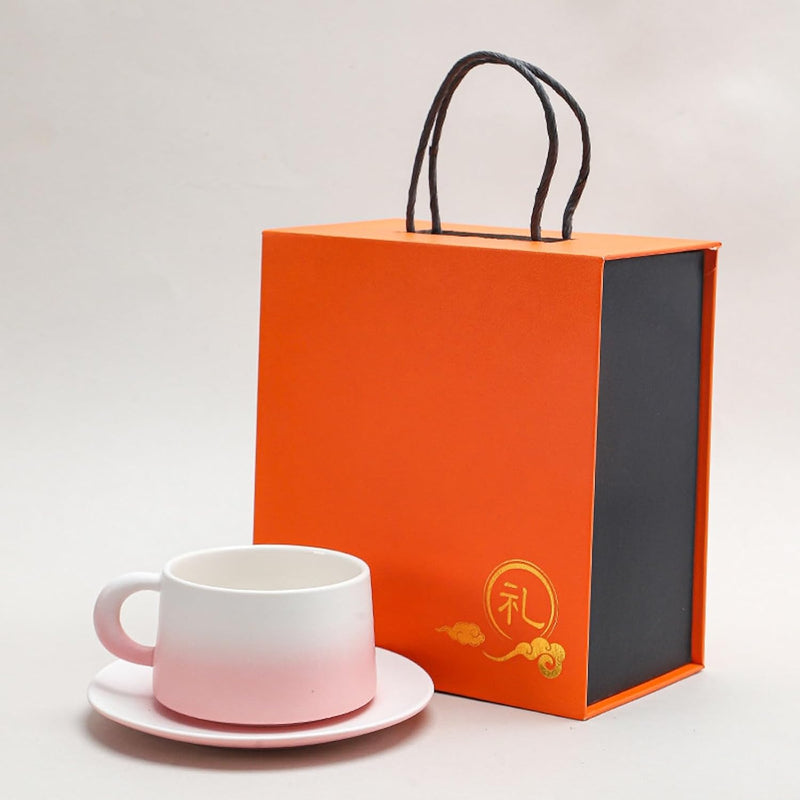 コーヒーカップ 陶器 ソーサー セット セラミック カップアンドソーサー 大容量 ティーカップ 電子レンジ 食洗機対応 コーヒー 珈琲 お茶 ティー 高級 レトロ おしゃれ ソーサー付き 自宅用 カフェ食器 喫茶店 業務用 結婚祝い ギフト 330ml ギフトボックス包装付き グラデーショングリーンブラック KFB09