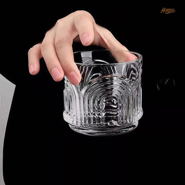 ガラス ウイスキーグラス おしゃれ コカップ 透明 ウイスキー 焼酎 日本酒 カクテル対応 来客用 日常使い シンプル プレゼント ギフトにも最適