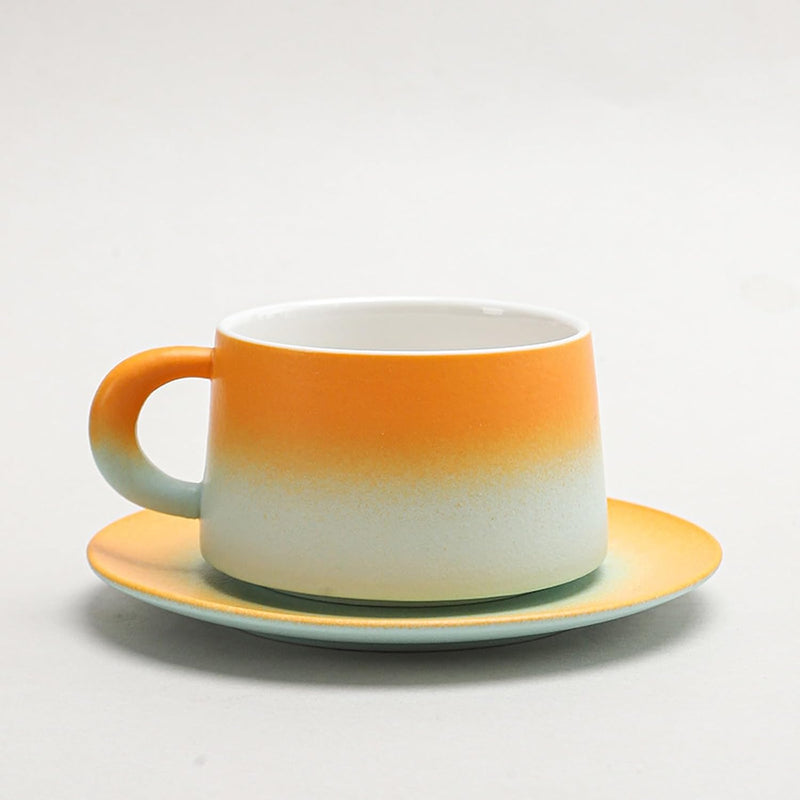 コーヒーカップ 陶器 ソーサー セット セラミック カップアンドソーサー 大容量 ティーカップ 電子レンジ 食洗機対応 コーヒー 珈琲 お茶 ティー 高級 レトロ おしゃれ ソーサー付き 自宅用 カフェ食器 喫茶店 業務用 結婚祝い ギフト 330ml ギフトボックス包装付き グラデーショングリーンブラック KFB09