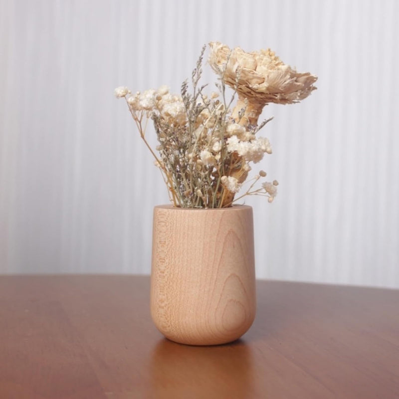 花瓶 木製 一輪挿し フラワーベース 小さい ミニサイズ 割れない flower vase おしゃれ 生け花 花器 インテリア飾り 寝室 造花用 装飾家の装飾 和風花瓶 (穴直径4.5cm、4.5*7cm)