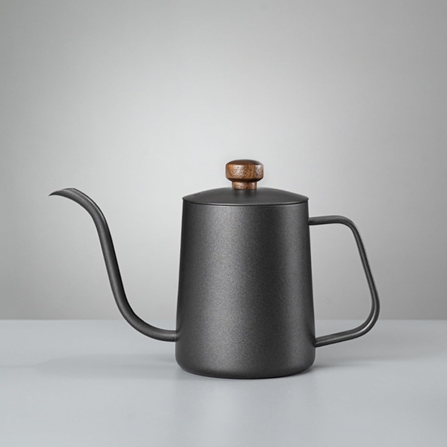 コーヒー ケトル 細口 コーヒーポット ドリップケトル 直火 ih対応 v60 ミニ 小型 目盛り ステンレス製 クルミ材ハンドル 人気 コーヒー やかん アウトドア キャンプ プレゼント ギフト 贈り物 実用容量350ml ブラック