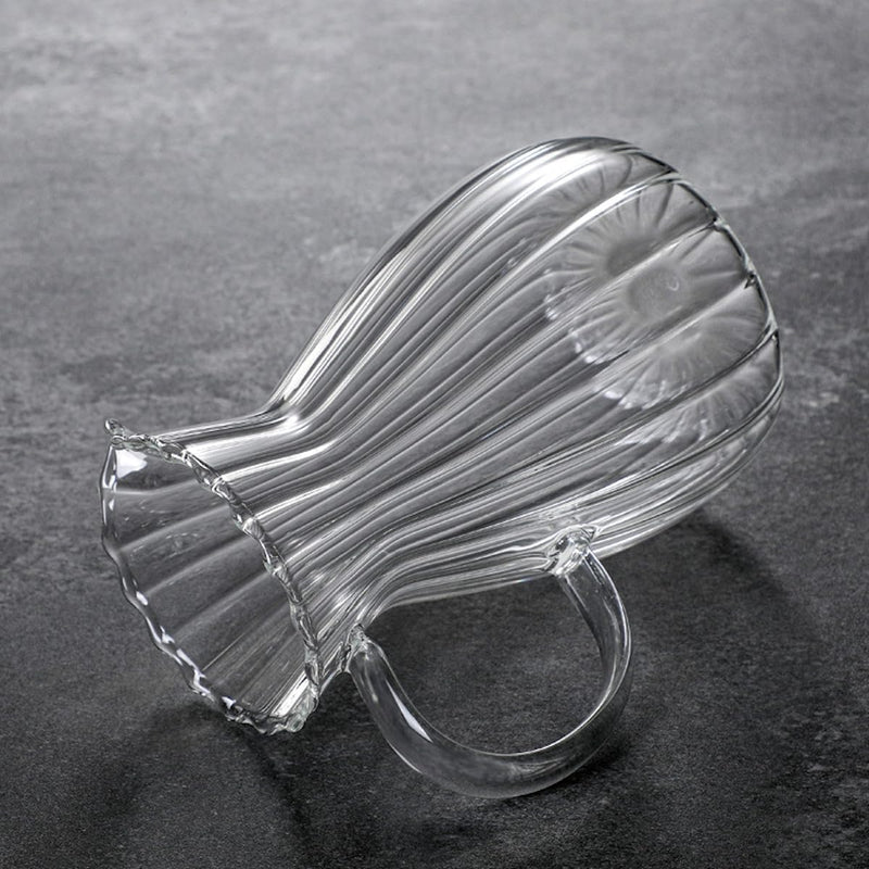 コーヒーサーバー 割れない コーヒー サーバー 高ホウ素シリカガラス 耐熱ガラス 直火対応 耐寒性 コーヒーポット 目盛り付き 透明 電子レンジ 食洗機対応 コーヒー用品 使いやすい 洗いやすい 多用途 家用 喫茶店 1~3杯用 500ml ストライプ KF33