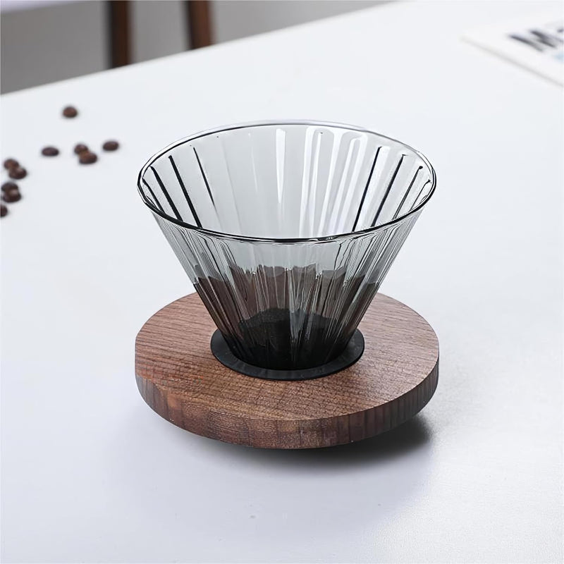 コーヒードリッパー ハンドドリップセット コーヒーサーバー 割れない 高ホウ素シリカガラス材料 耐熱ガラス 直火対応 耐寒性 透明 電子レンジ·食洗機対応 コーヒー用品 使いやすい 洗いやすい 多用途 家用 喫茶店 1~4杯用 500ml グレー