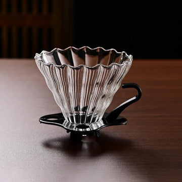 コーヒードリッパー ハンドドリップセット コーヒーサーバー 割れない コーヒー サーバー 高ホウ素シリカガラス材料 耐熱ガラス 直火対応 耐寒性 透明 蓋付き 木製ハンドル 電子レンジ·食洗機対応 目盛り付き コーヒー用品 使いやすい 洗いやすい 多用途 家用 喫茶店 1~2杯用 400ml