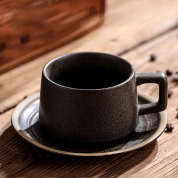 コーヒーカップ 陶器 ソーサー セット セラミック カップアンドソーサー 大容量 ティーカップ 電子レンジ 食洗機対応 コーヒー 珈琲 お茶 ティー 高級 レトロ おしゃれ ソーサー付き 自宅用 カフェ食器 喫茶店 業務用 結婚祝い ギフト 260ml G柄 KFB04
