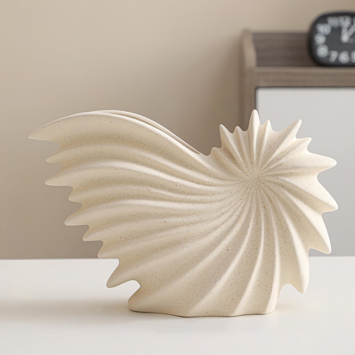 フラワーベース 花瓶 陶器 白 大きい flower vase 割れない 一輪挿し インテリア 花器 シンプル おしゃれ 生け花 造花 ドライフラワー 北欧 飾り インテリア飾り ins ギフト プレゼント ホワイト 高さ21.5cm HP02