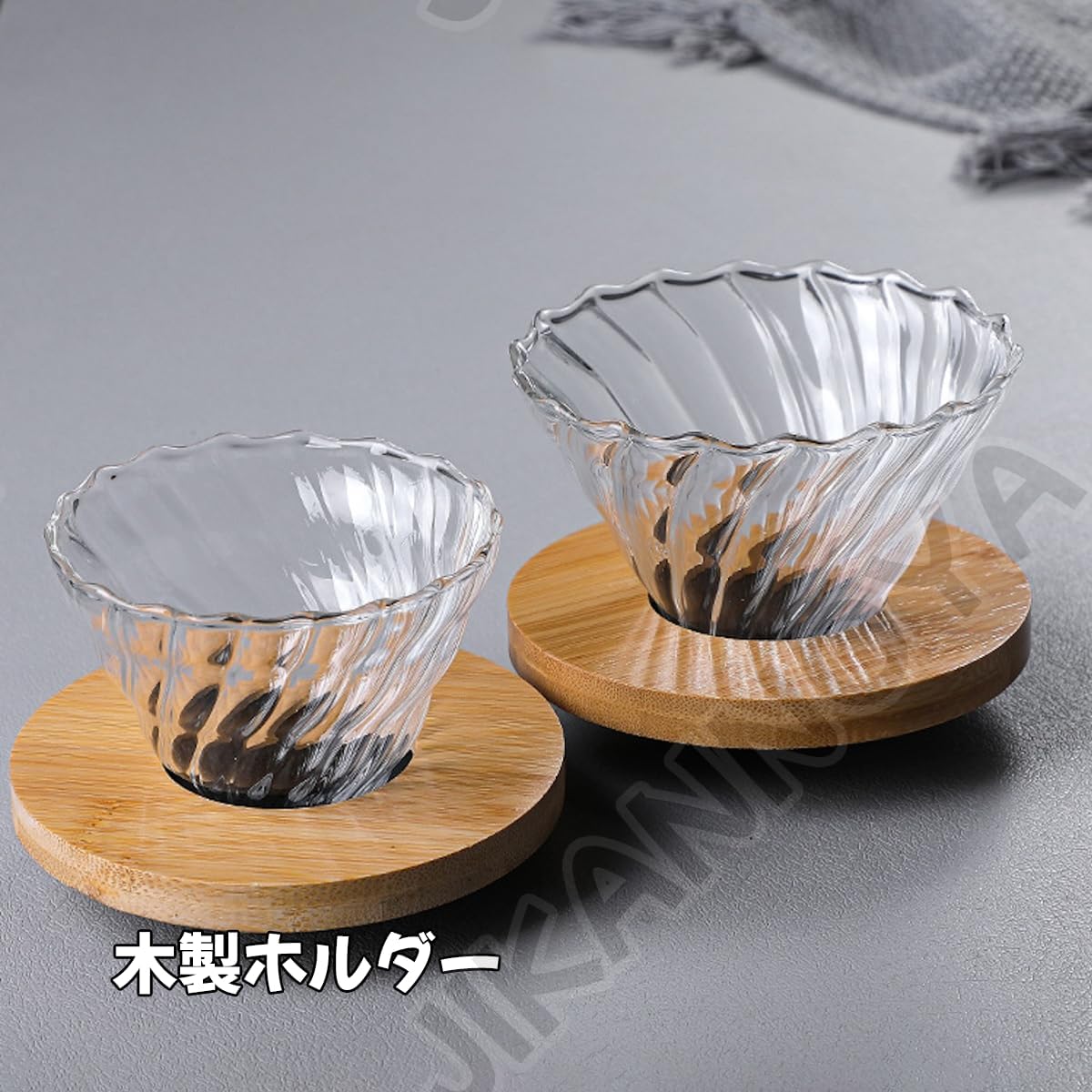 コーヒードリッパー ハンドドリップセット コーヒーサーバー 割れない コーヒー サーバー 高ホウ素シリカガラス材料 耐熱ガラス 直火対応 耐寒性 透明 電子レンジ·食洗機対応 目盛り付き コーヒー用品 使いやすい 洗いやすい 多用途 家用 喫茶店 1~2杯用 300ml
