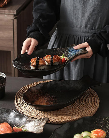 魚の皿 5枚セット 陶器 お皿セット すし 焼き物皿 魚 皿 刺身皿 焼き魚皿 寿司皿 長皿 魚料理 和食 揚げ物 お茶 ソース入 薬味壺 長方形 プレート 食器 レストラン 居酒屋 和風 磁器 おしゃれ yuxingp