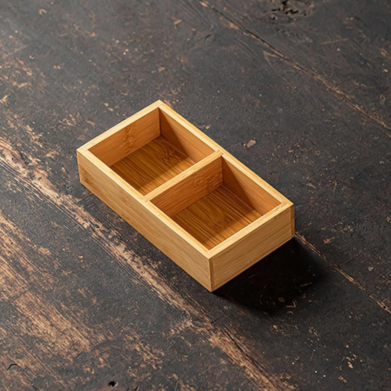 トレー お盆 竹製 滑らないトレー 天然竹 多目的トレイ 小物入れ 北欧 トレイ カフェトレー コースター 茶托 ティートレー 前菜プレート ランチョン お膳 お茶 食事用 卓上用トレイ 定食用 多機能 便利 家庭用 業務用 9グリッド 30.8×30.8×5cm