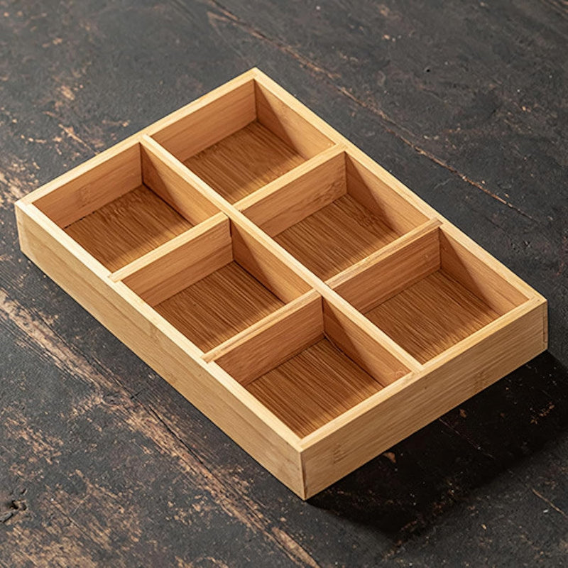 トレー お盆 竹製 滑らないトレー 天然竹 多目的トレイ 小物入れ 北欧 トレイ カフェトレー コースター 茶托 ティートレー 前菜プレート ランチョン お膳 お茶 食事用 卓上用トレイ 定食用 多機能 便利 家庭用 業務用 9グリッド 30.8×30.8×5cm